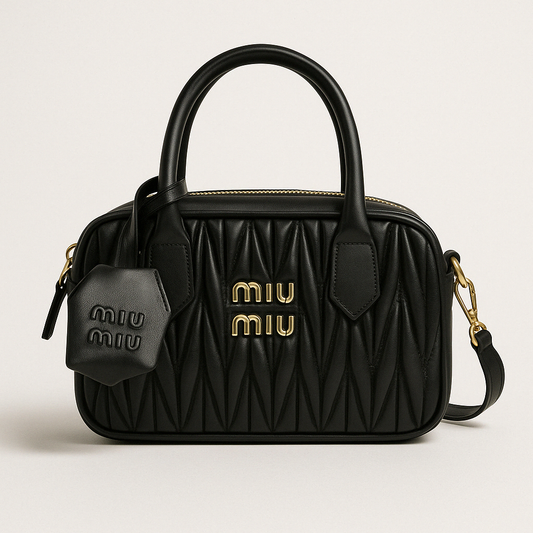 Miu Miu Siyah Matelassé Mini Çanta