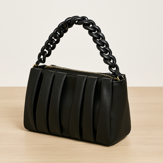 Pile Detaylı Siyah Zincir Saplı Çanta