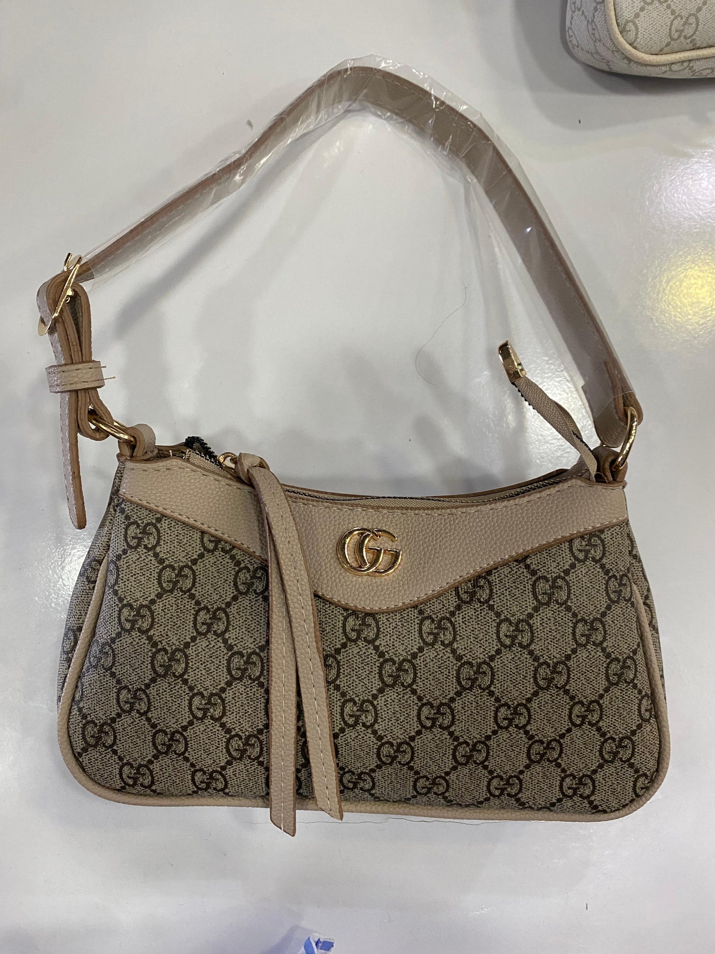 Gucci GG Supreme Mini Omuz Çantası