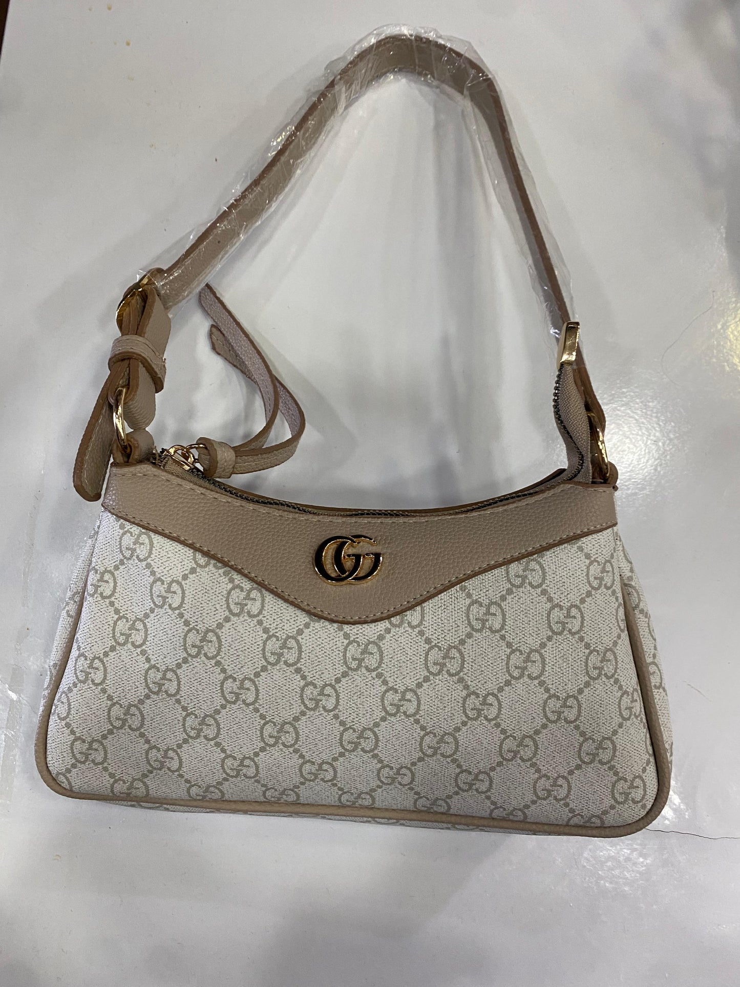 Gucci GG Supreme Mini Omuz Çantası